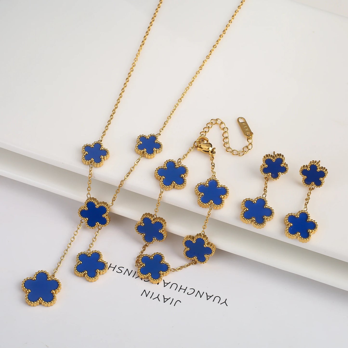 18K Gold-Plated Five-Leaf Flower Necklace Earrings Bracelet Jewelry Set for Woman Jewelry Clover