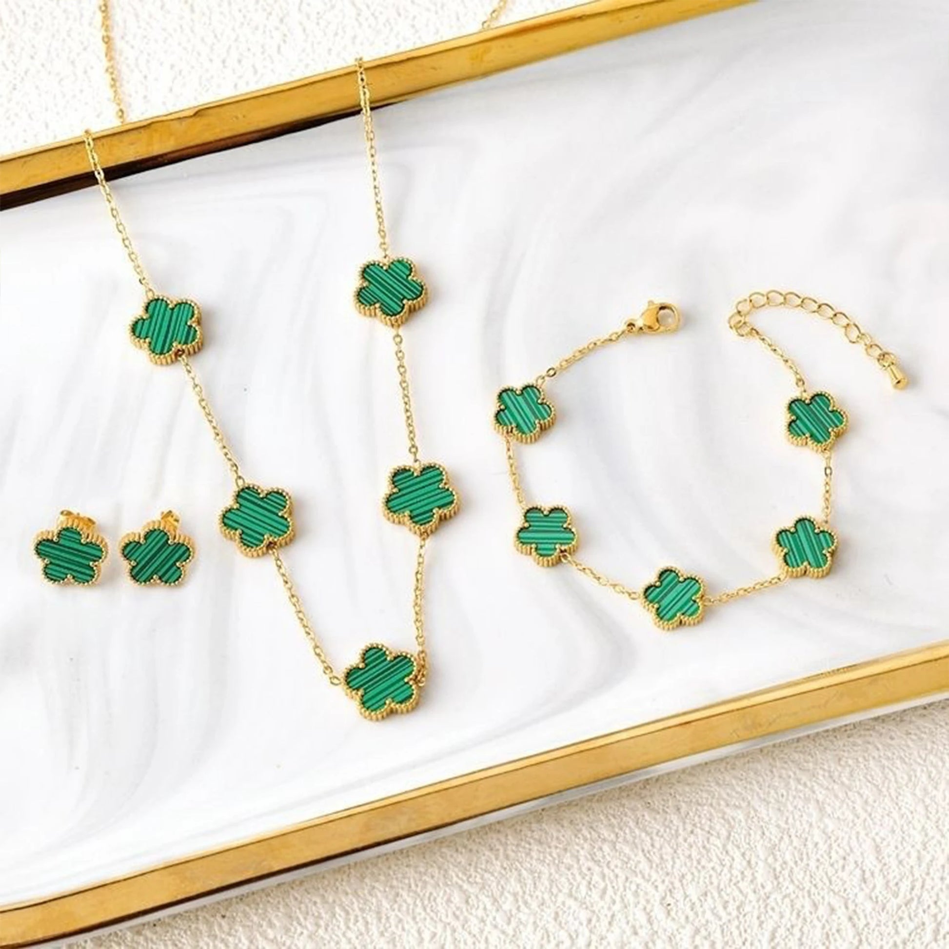 18K Gold-Plated Five-Leaf Flower Necklace Earrings Bracelet Jewelry Set for Woman Jewelry Clover