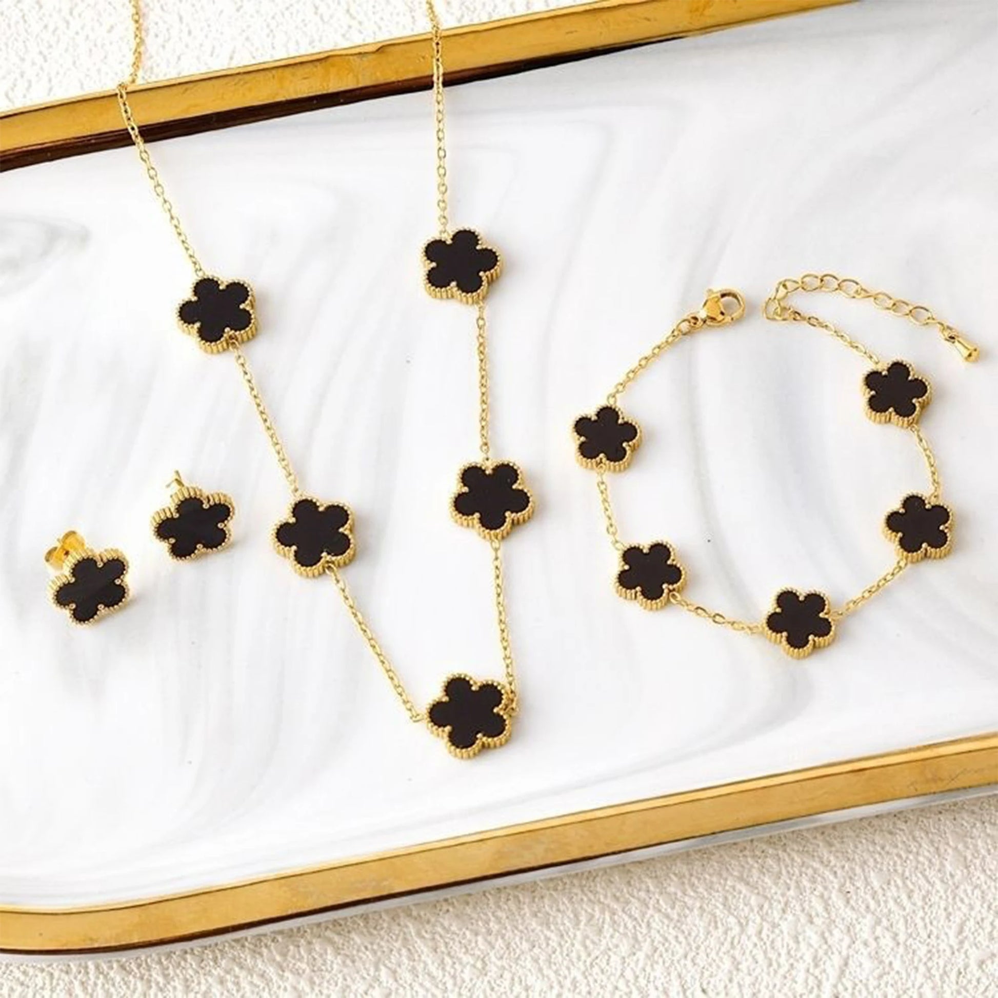 18K Gold-Plated Five-Leaf Flower Necklace Earrings Bracelet Jewelry Set for Woman Jewelry Clover