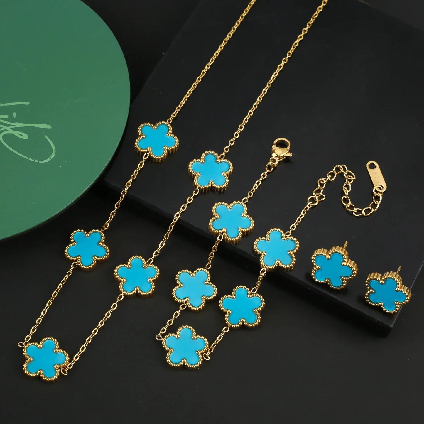 18K Gold-Plated Five-Leaf Flower Necklace Earrings Bracelet Jewelry Set for Woman Jewelry Clover