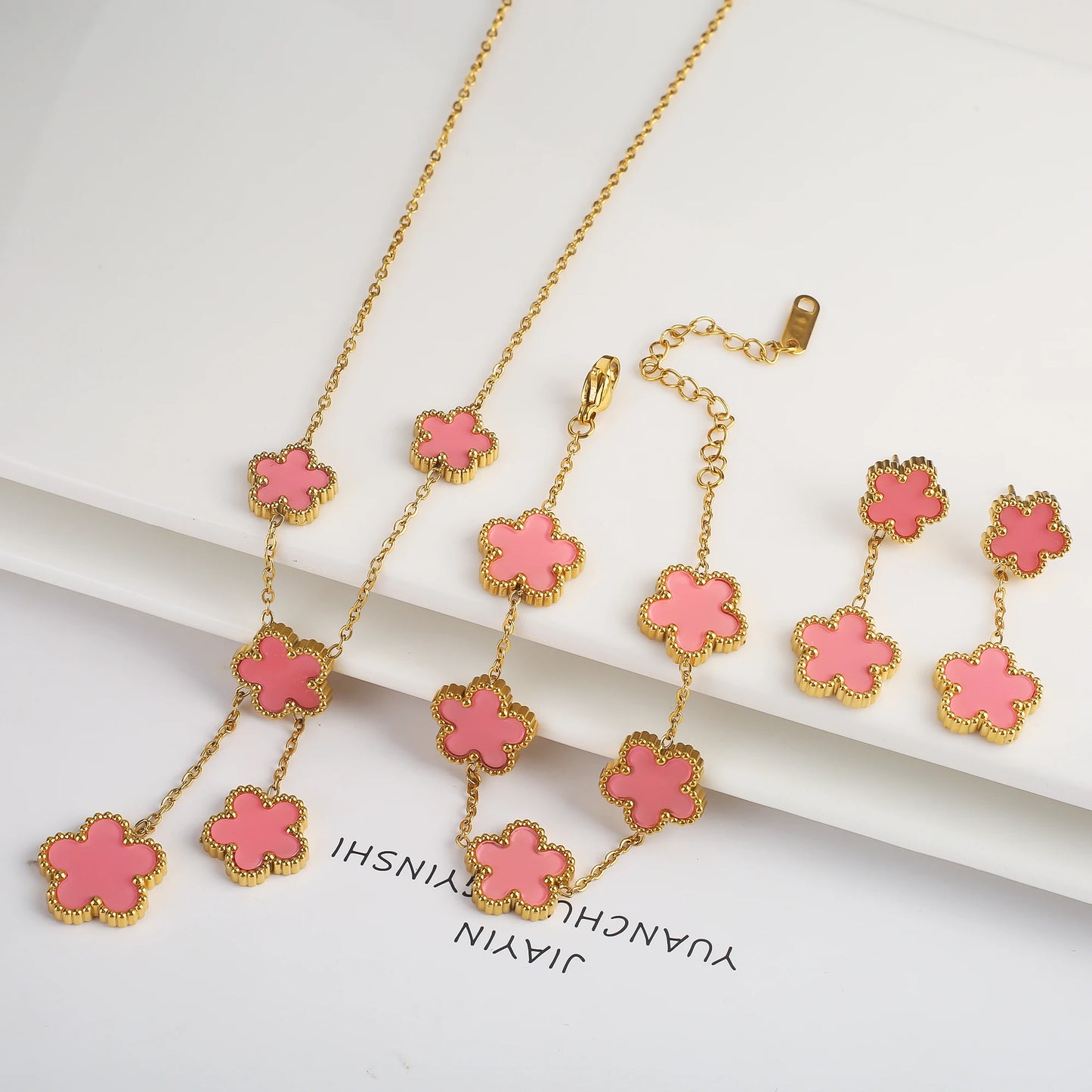 18K Gold-Plated Five-Leaf Flower Necklace Earrings Bracelet Jewelry Set for Woman Jewelry Clover